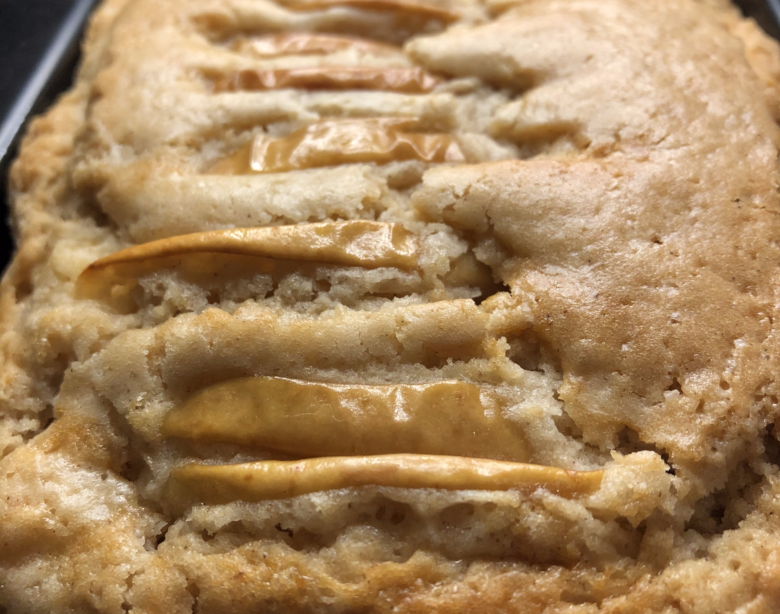 Torta autunno alle mele senza latte ne uova