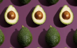 come capire se un avocado è maturo