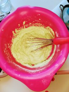 Torta al cocco con cioccolato fondente e menta